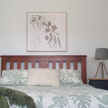 Serenity Holiday House Port Lincoln Holiday House Екстер'єр фото